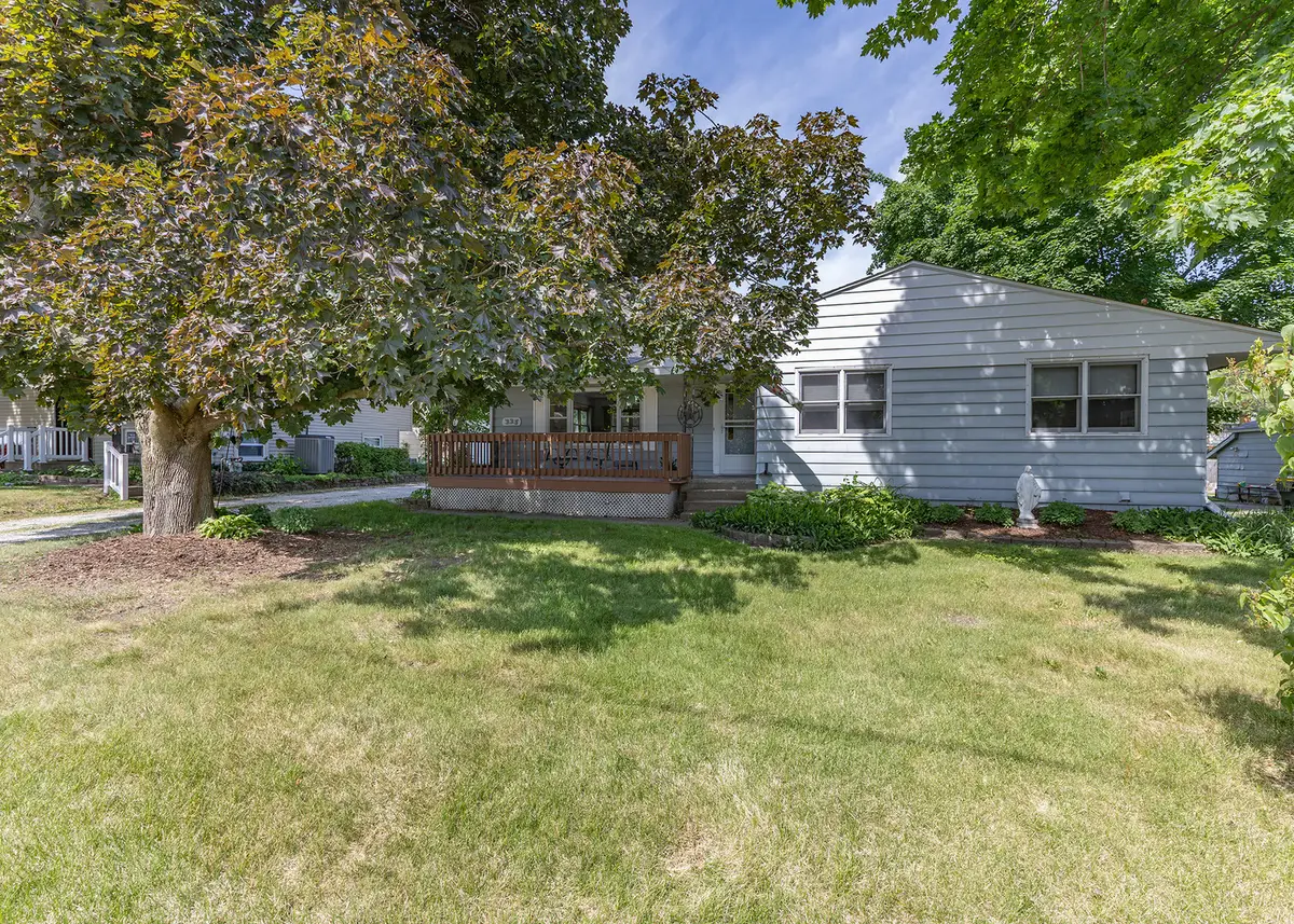 335 N Chicago Street, Geneseo, IL 61254 - #1