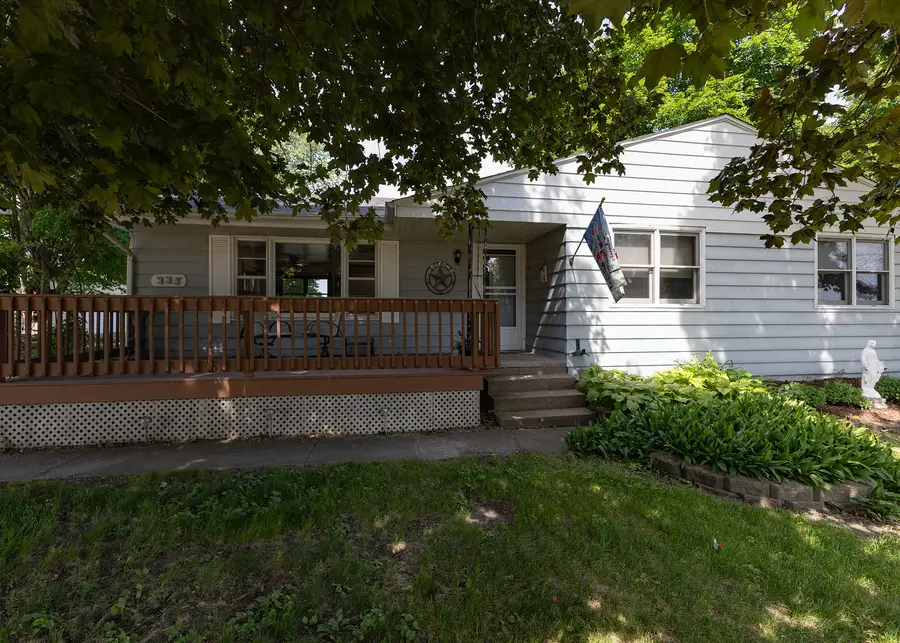 335 N Chicago Street, Geneseo, IL 61254 - #2