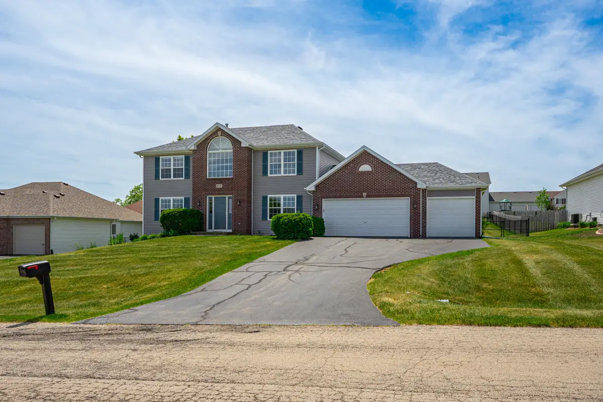 676 Elberon Way, Roscoe, IL 61073 - #1