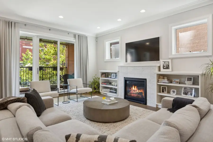 1046 W Altgeld Street #1S, Chicago, IL 60614 - #2