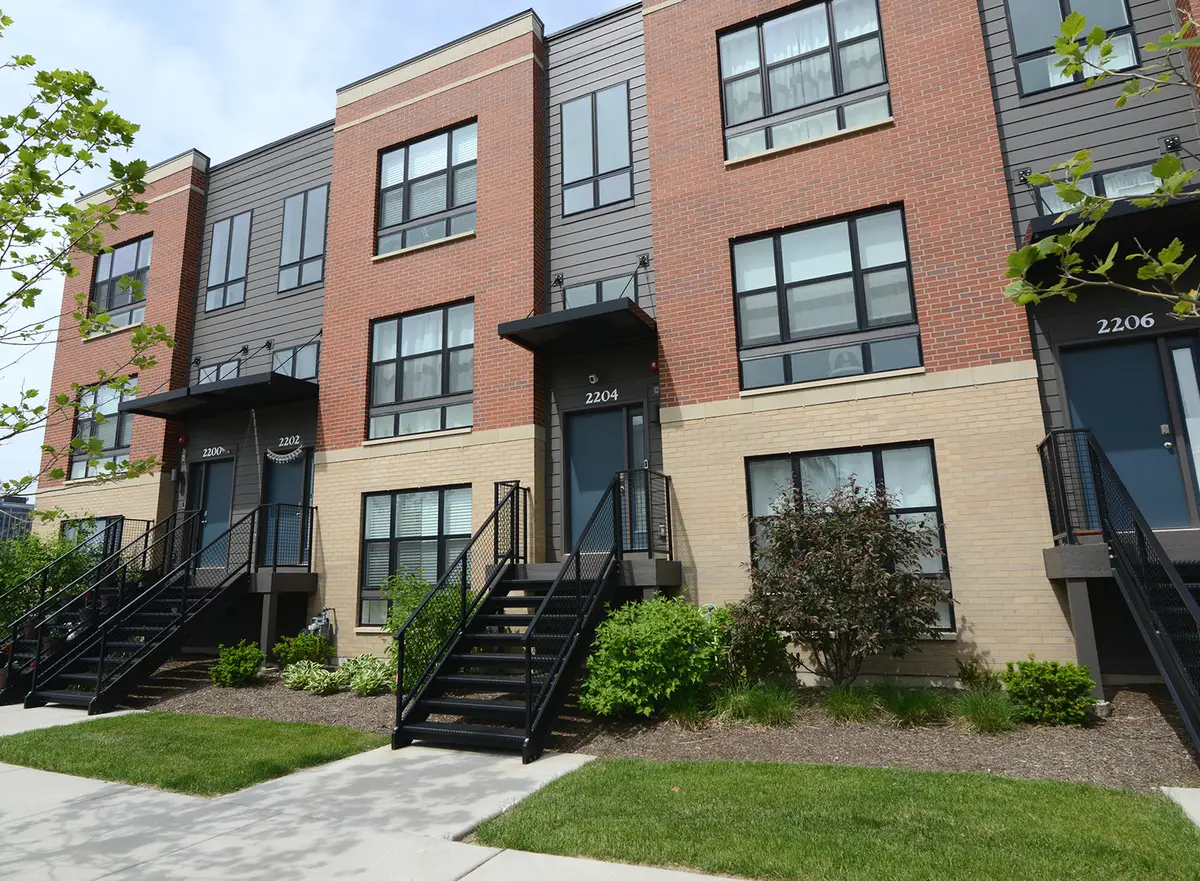 2204 Venture Drive, Schaumburg, IL 60173 - #1