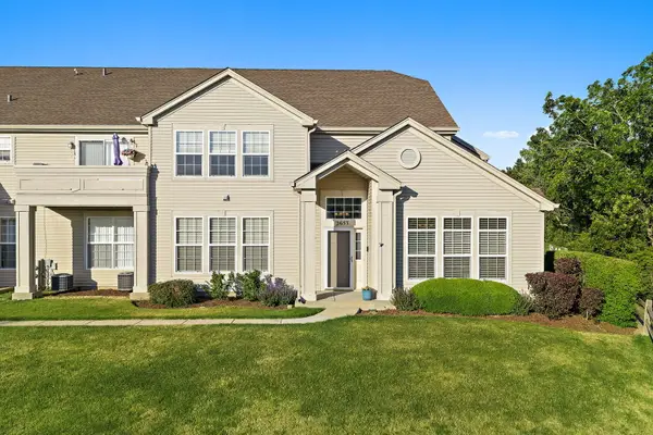 2653 Maple Circle #2653, West Dundee, IL 60118