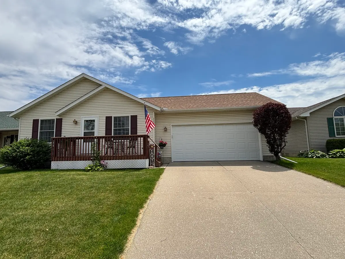 1114 17th Avenue, Silvis, IL 61282 - #1