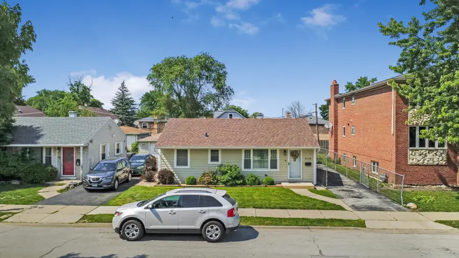 8538 45th Street, Lyons, IL 60534 - #2