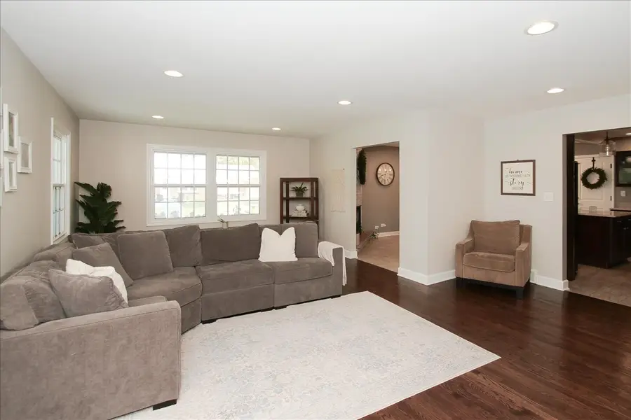 955 N Topanga Drive, Palatine, IL 60074 - #3