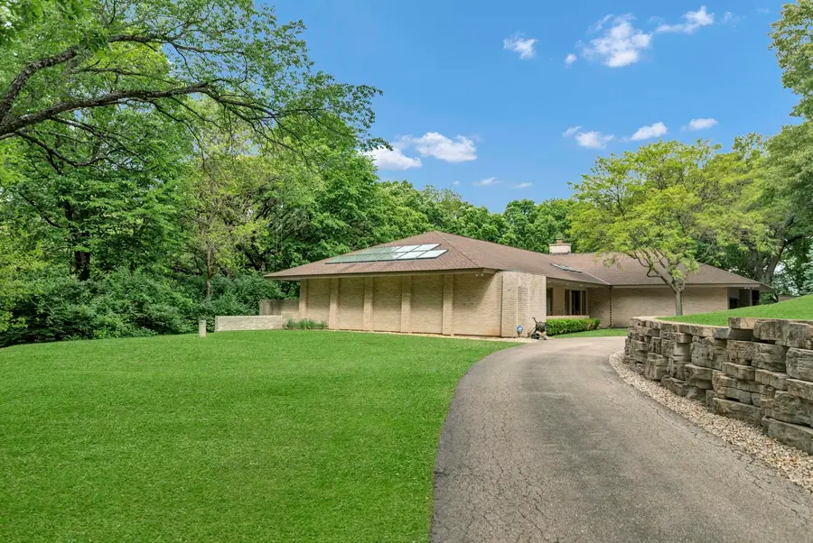 4 Far Hills Road, Barrington Hills, IL 60010 - #3