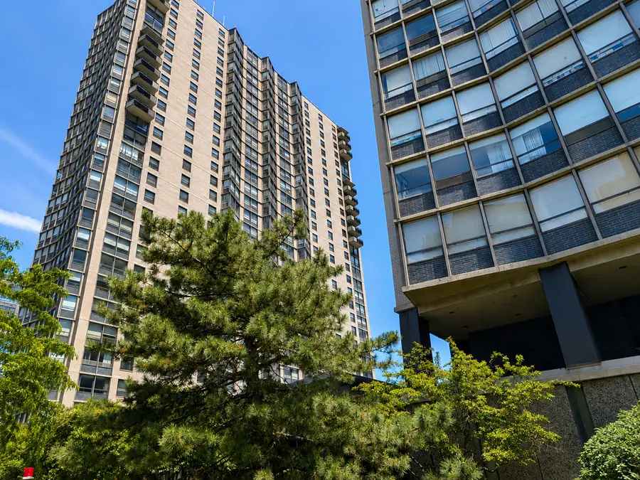 5701 N Sheridan Road #16N, Chicago, IL 60660 - #2