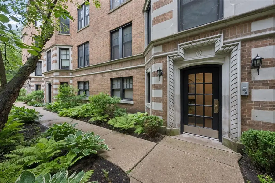 602 Sheridan Road #2W, Evanston, IL 60202 - #2