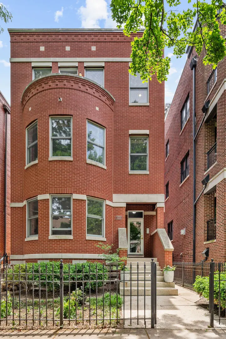 1123 W Altgeld Street #3, Chicago, IL 60614 - #1