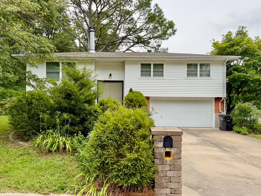 101 N Rod Lane, Carbondale, IL 62901 - #2