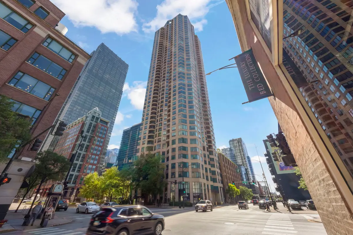 400 N Lasalle Street #1709, Chicago, IL 60654 - #1