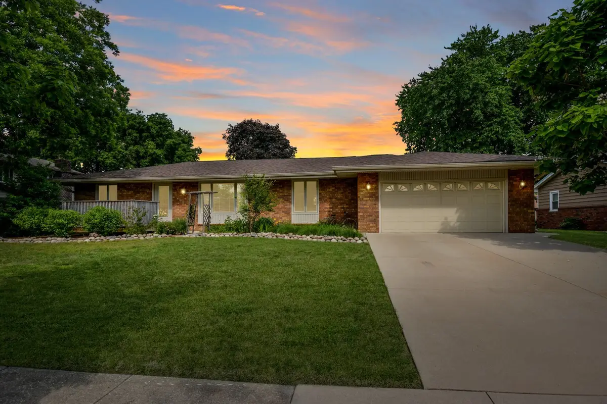 104 S Williamsburg Drive, Bloomington, IL 61704 - #1