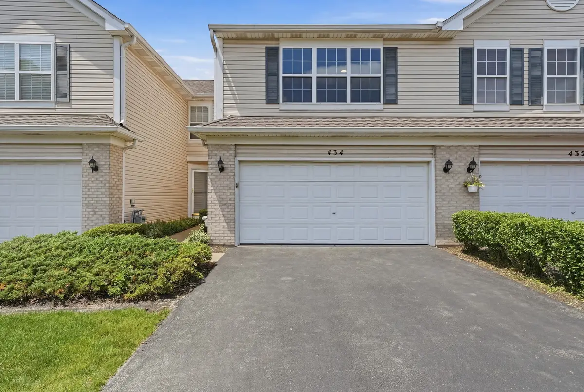 434 Windham Cove Drive, Crystal Lake, IL 60014 - #1