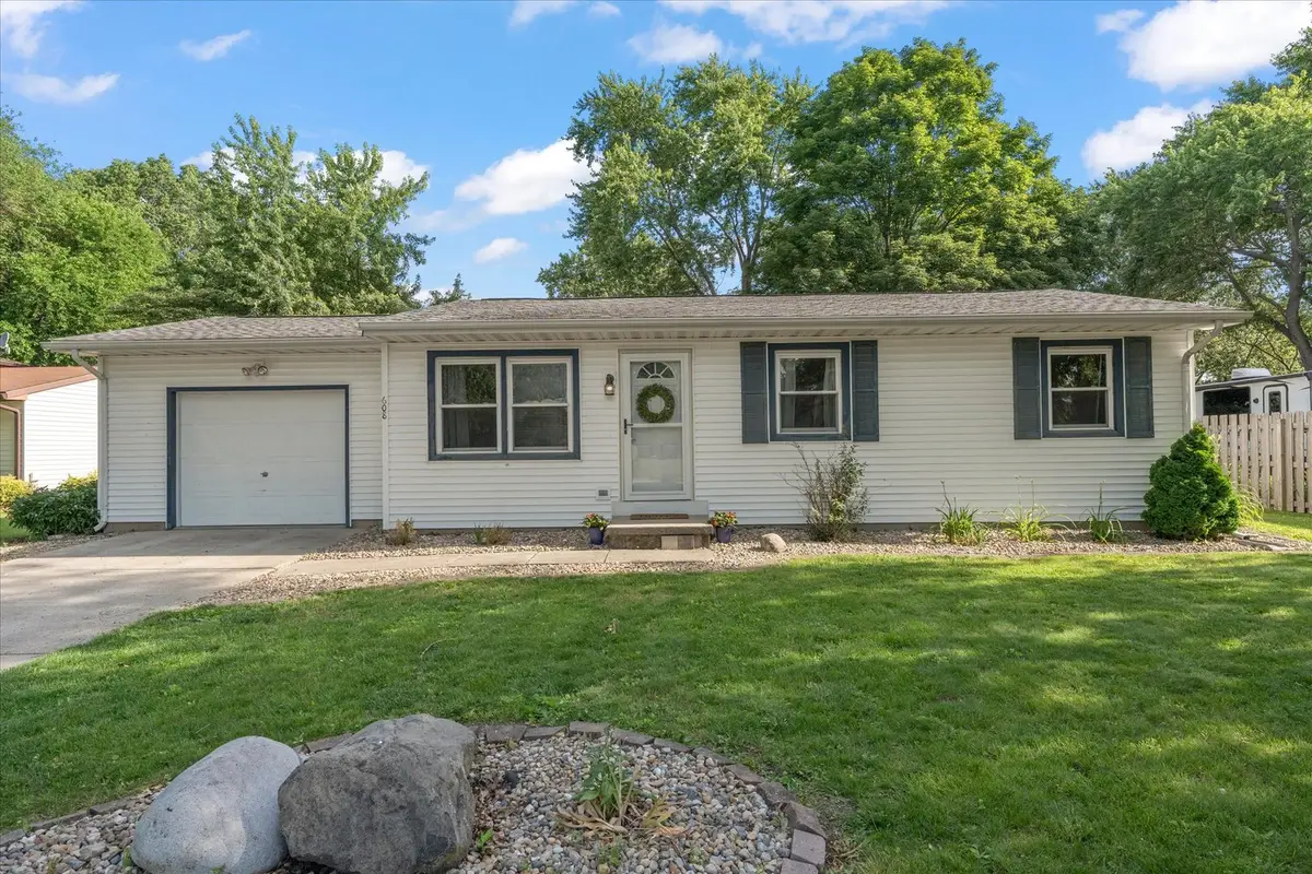608 W Linden Street, Tolono, IL 61880 - #1