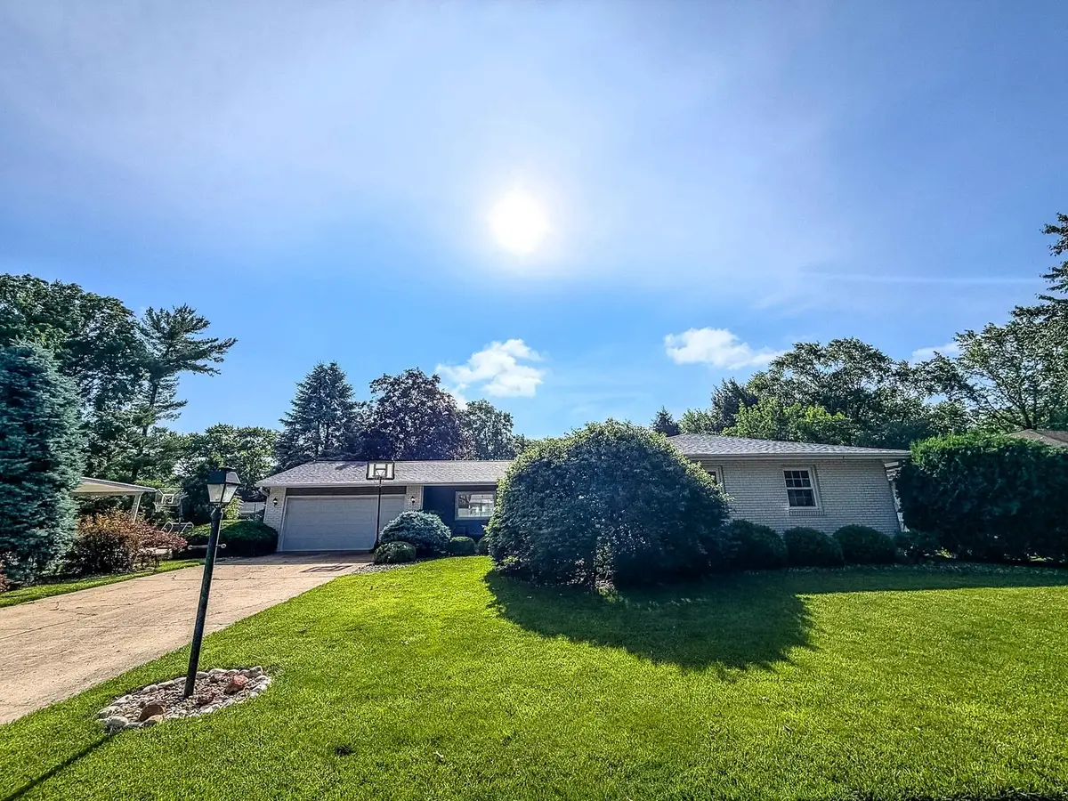 2112 Plymouth Drive, Champaign, IL 61821 - #1