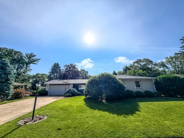 2112 Plymouth Drive, Champaign, IL 61821