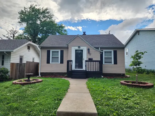 3026 Arlington Avenue, Davenport, IA 52803