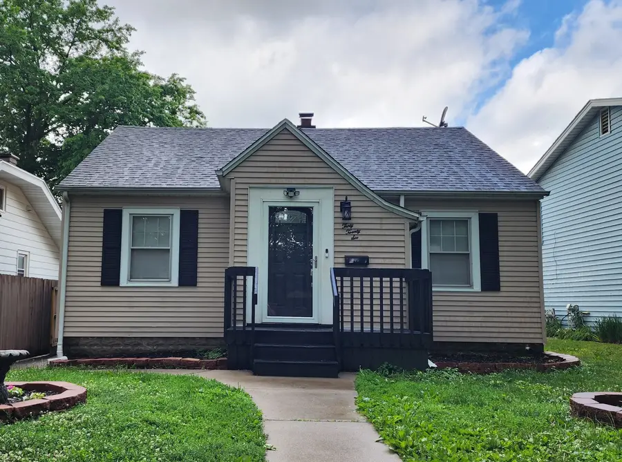3026 Arlington Avenue, Davenport, IA 52803 - #2