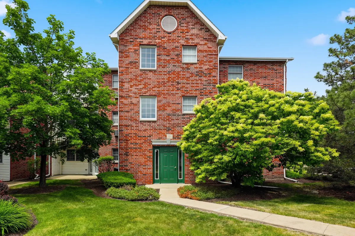 330 Leah Lane #3B, Woodstock, IL 60098 - #1