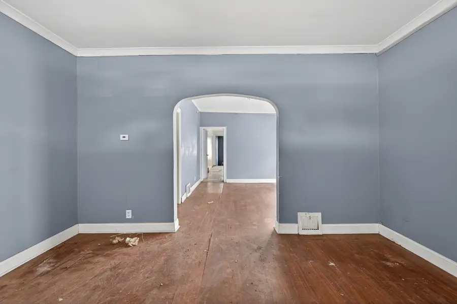 6603 S Oakley Avenue, Chicago, IL 60636 - #2