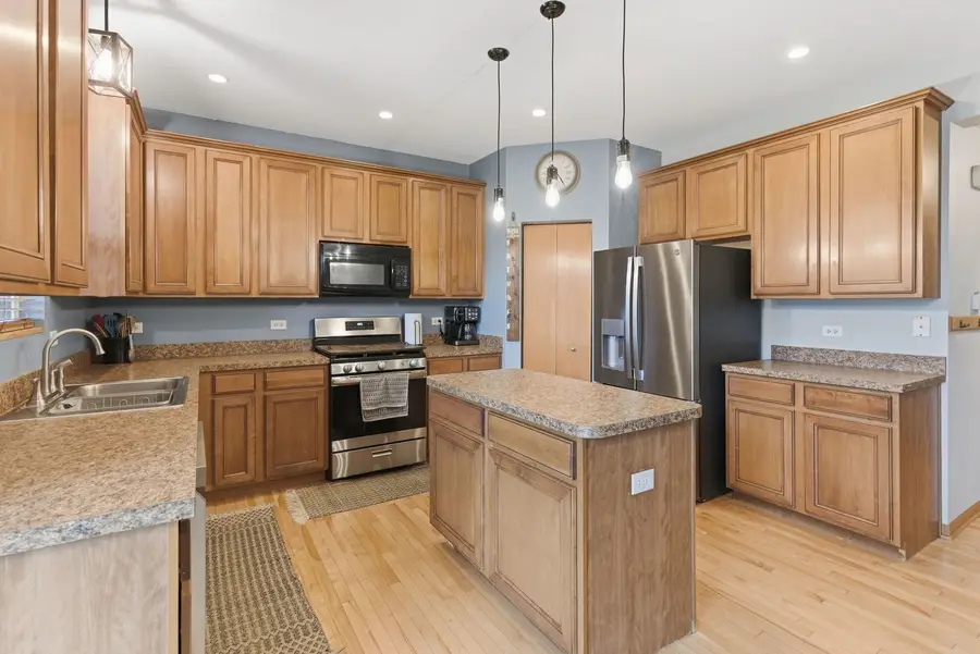 911 Millard Court, Joliet, IL 60431 - #2