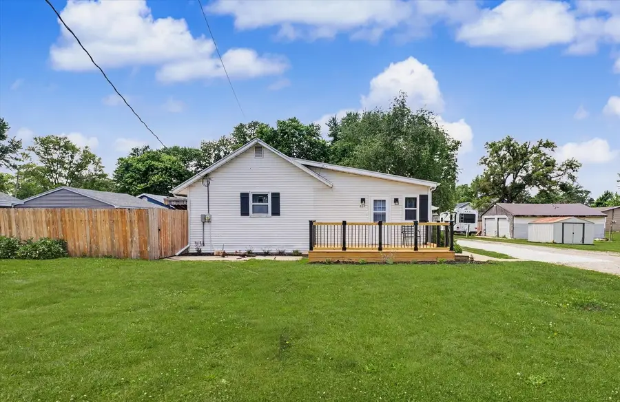 305 S 1st Street, Tolono, IL 61880 - #2