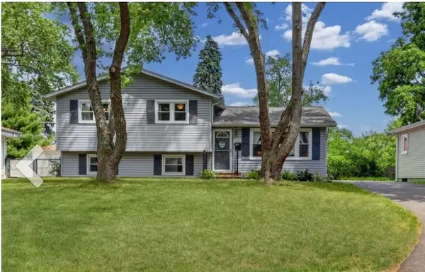 631 Pierce Court, Grayslake, IL 60030