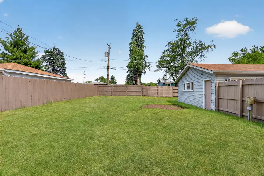 631 Pierce Court, Grayslake, IL 60030 - #3