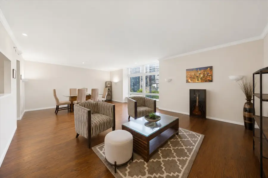 680 N Lake Shore Drive #822, Chicago, IL 60611 - #2