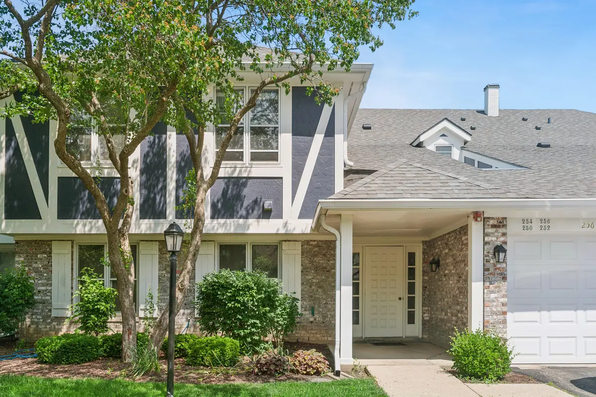 256 Southwick Court #256, Vernon Hills, IL 60061 - #1