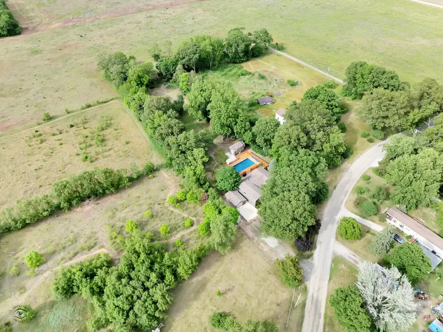 5559 E Boy Scout Road, Saint Anne, IL 60964 - #3