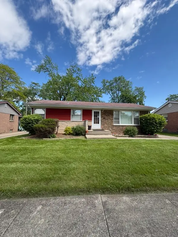 443 Grosvenor Place, Chicago Heights, IL 60411