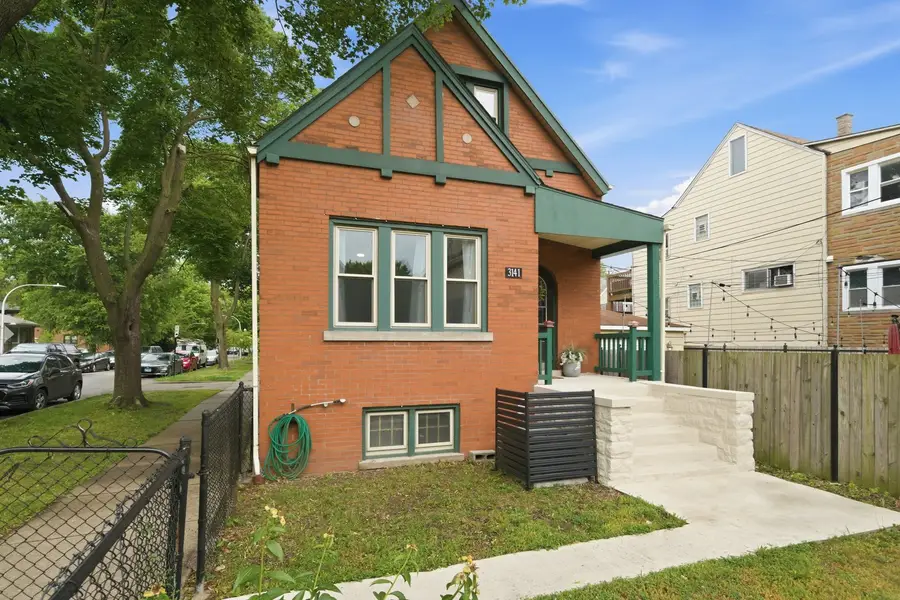 3141 N Richmond Street, Chicago, IL 60618 - #3