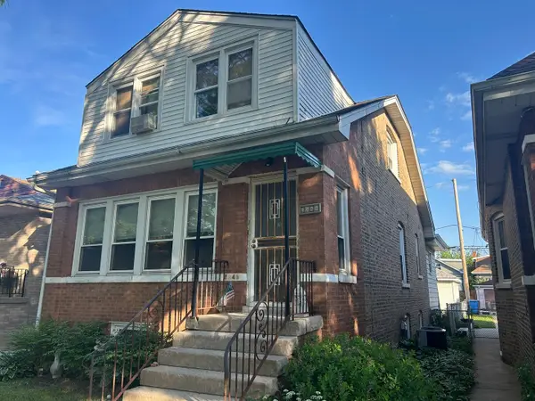 5346 N Ludlam Avenue, Chicago, IL 60630