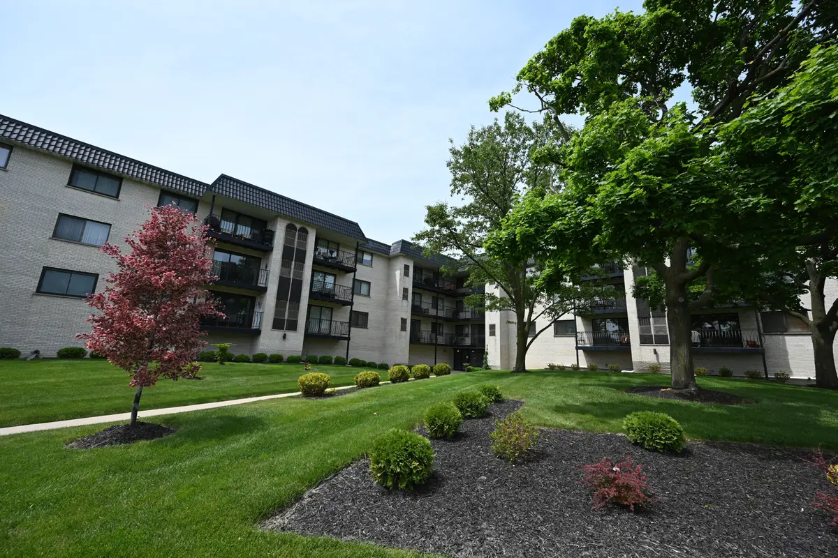 6950 W Forest Preserve Drive #207, Norridge, IL 60706 - #1