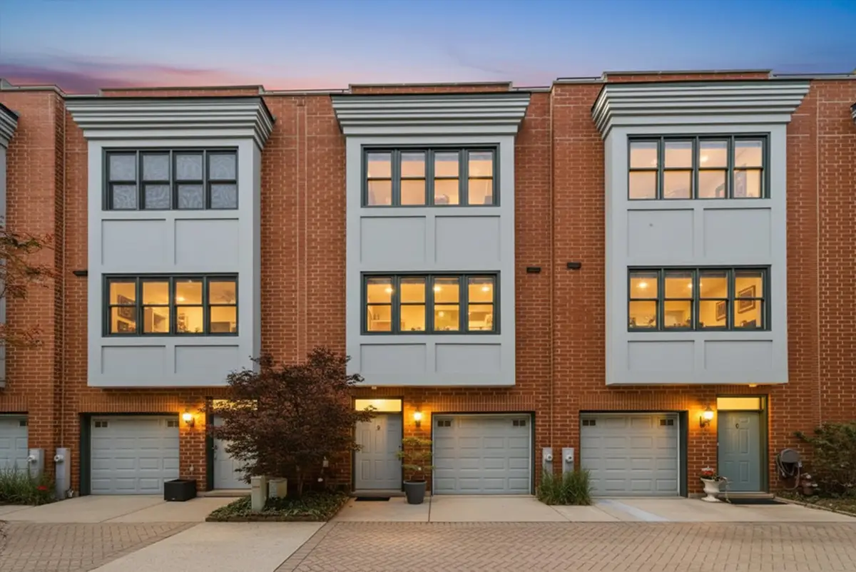 5844 N Hermitage Avenue #D, Chicago, IL 60660 - #1