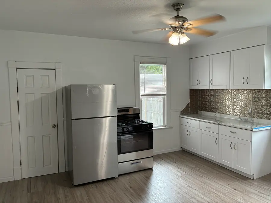 1511 18th Street, Moline, IL 61201 - #3