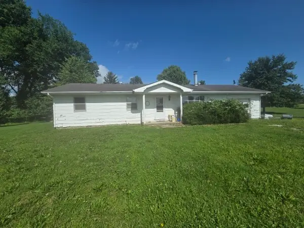 9974 N Maxwell Lane, Mt Vernon, IL 62864
