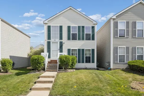 814 Symphony Drive, Aurora, IL 60504