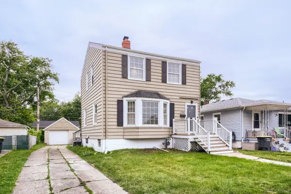 17948 Henry Street, Lansing, IL 60438