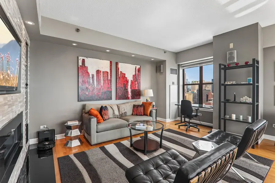 41 E 8th Street #3301, Chicago, IL 60605 - #3