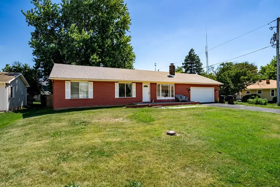 705 Eastview Drive, McLean, IL 61754 - #2