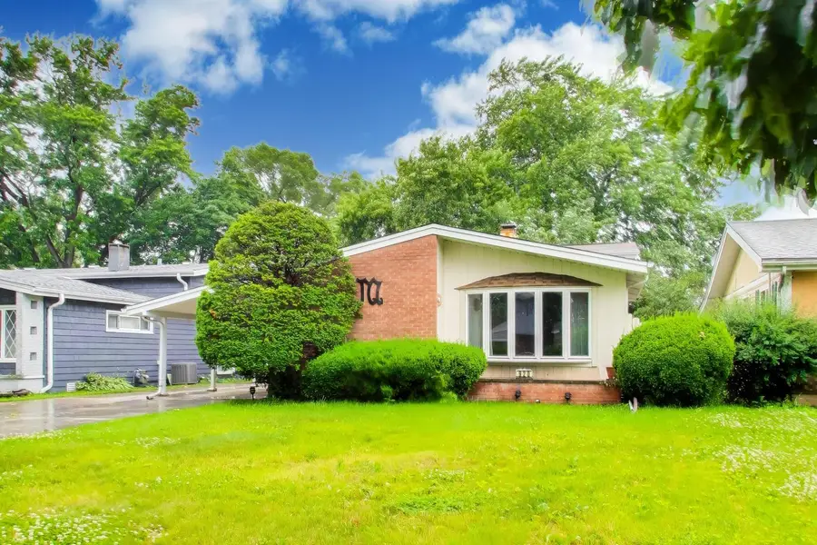 920 Pleasant Drive, Addison, IL 60101 - #2