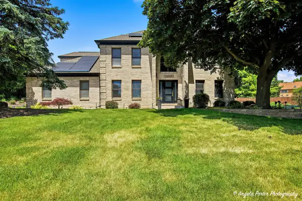 36268 N Tara Court, Ingleside, IL 60041