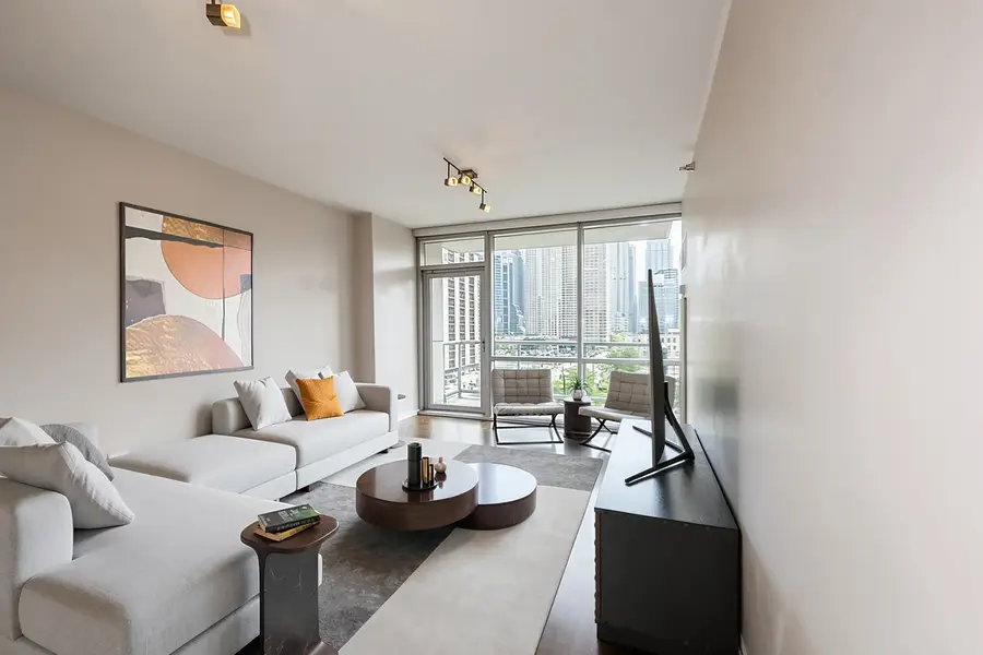 Address Withheld By Seller, Chicago, IL 60607 - #3