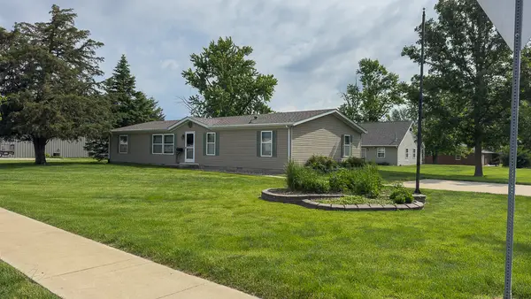 301 Oak Street, Minonk, IL 61760