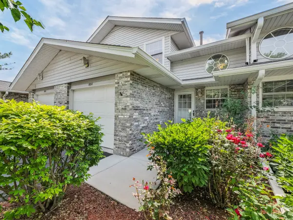 804 N Tamarac Boulevard, Addison, IL 60101
