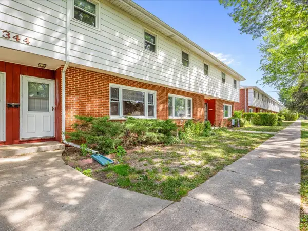 344 Northway Park Road #4, Machesney Park, IL 61115