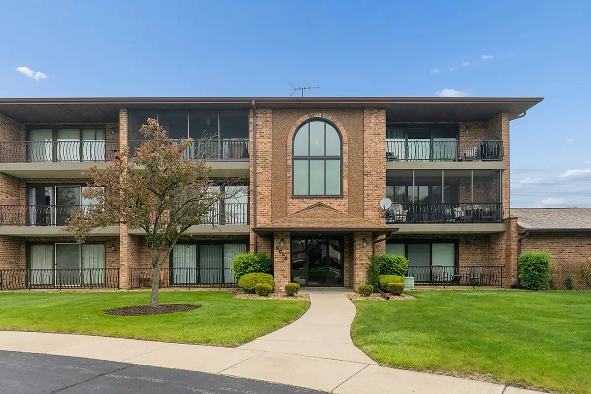 8826 W 140th Street #206, Orland Park, IL 60462 - #1