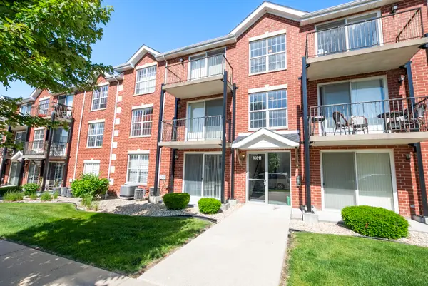 16611 Liberty Circle #1N, Orland Park, IL 60467